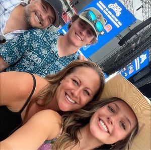 Meet your Posher, Kristen